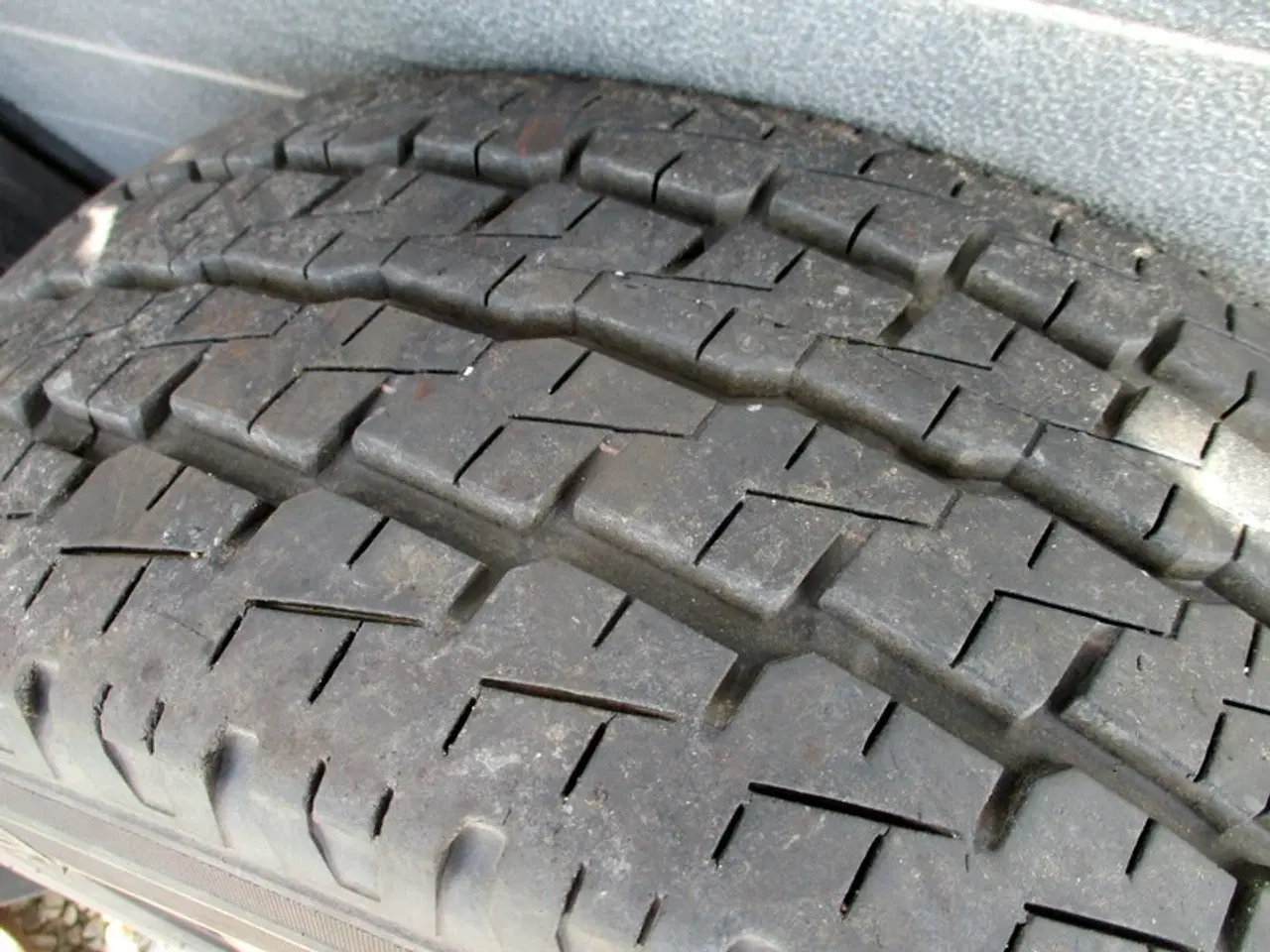 Billede 3 - 16" Opel Movano 5X130 ET50 215/65/16" sommerdæk