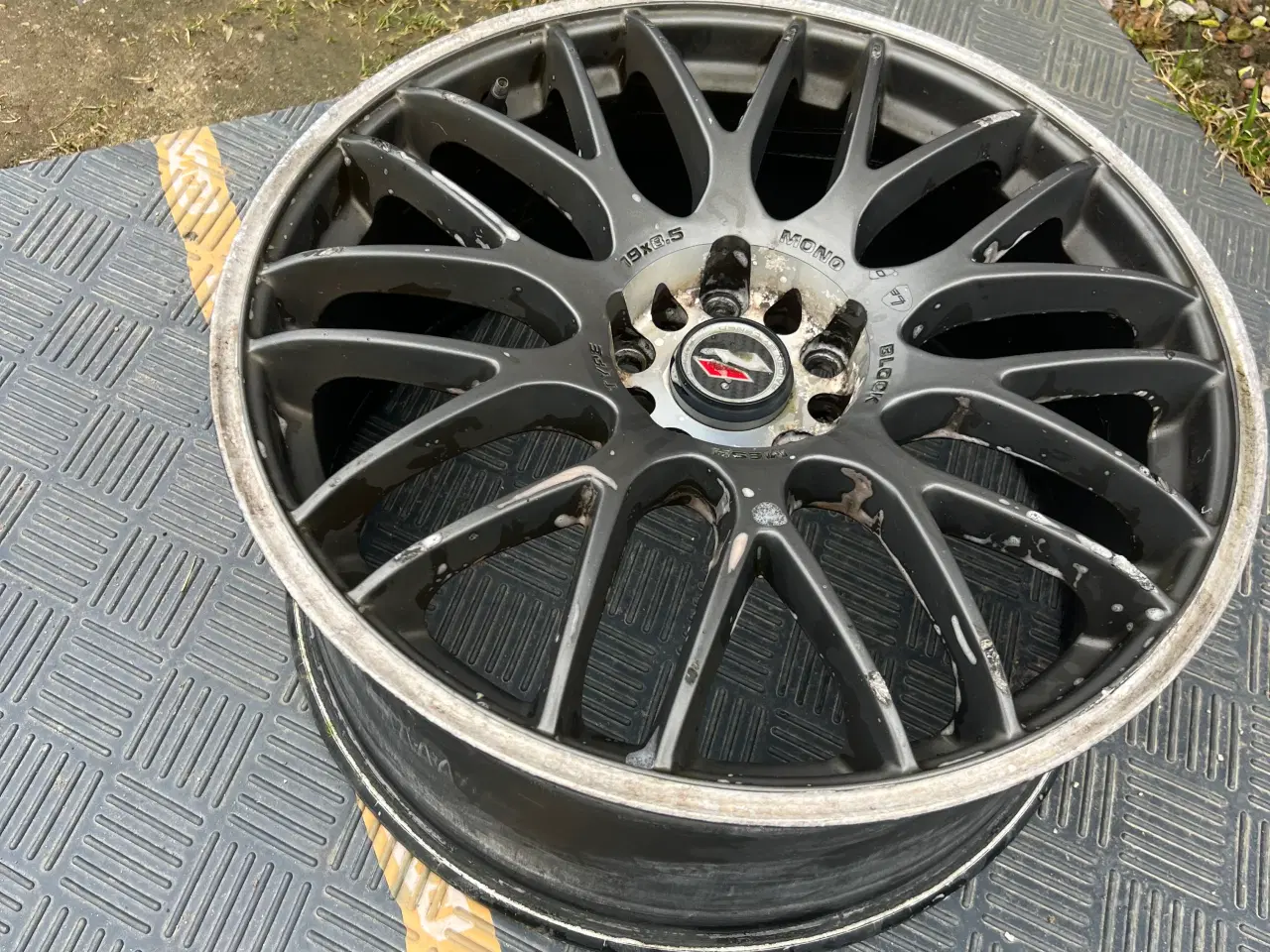 Billede 1 - 4 stk 19 tommer 8,5 brede fælge 