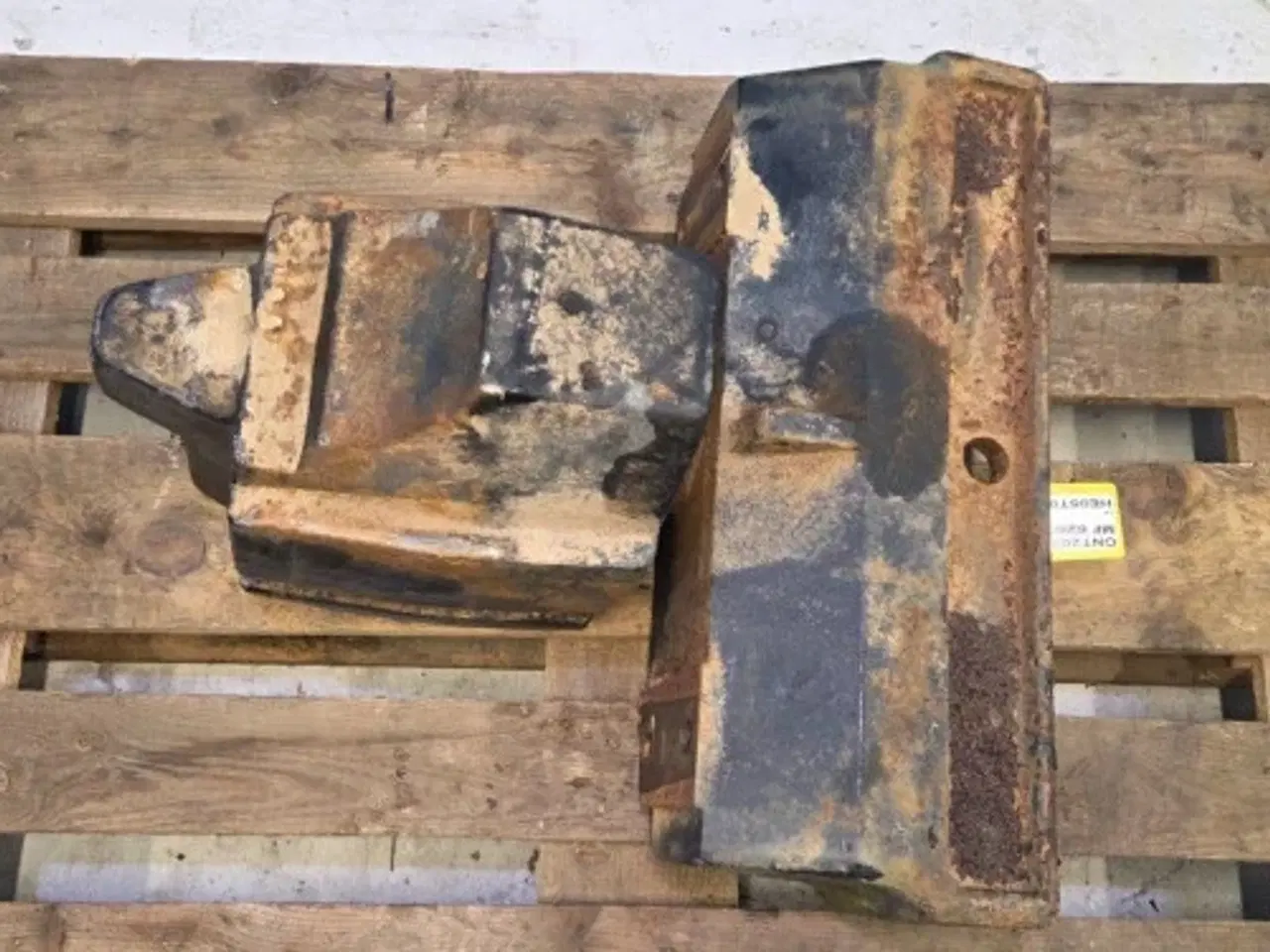 Billede 13 - Massey Ferguson 6260 Frontvægt Holder 3777687M5