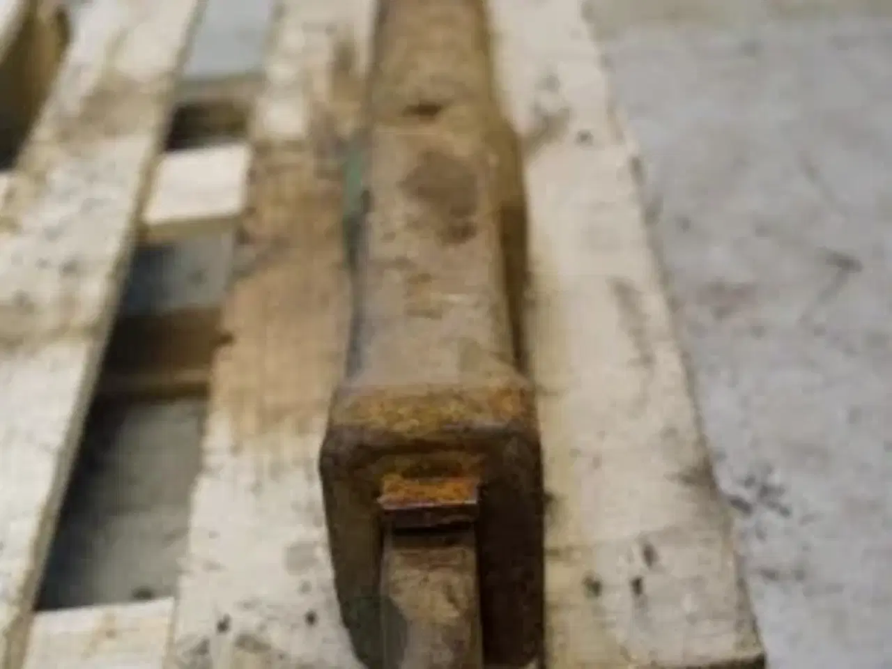 Billede 9 - John Deere 4040 L.H. Liftarm AR80667