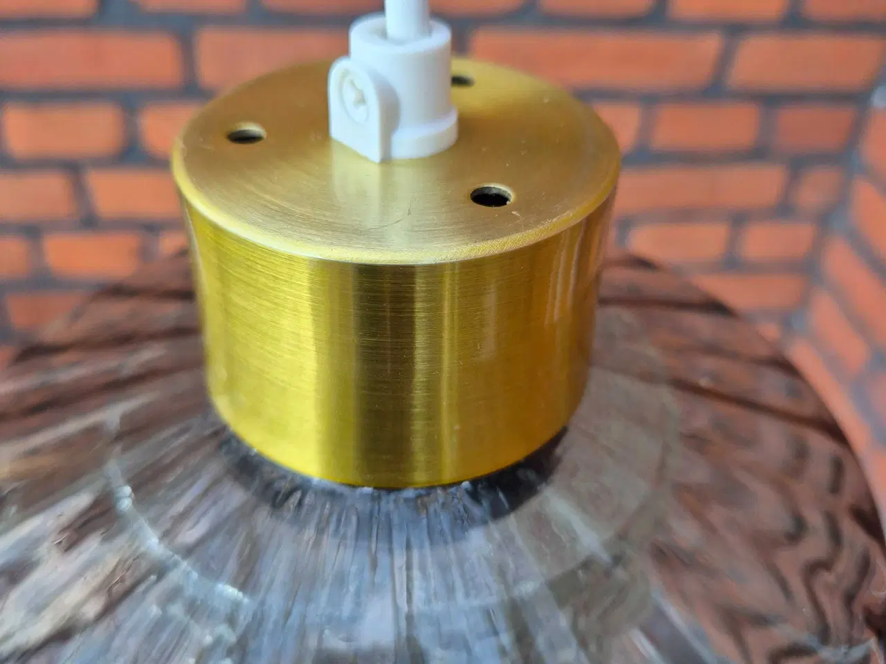 Billede 13 - Smuk svensk retrolampe i røgfarvet glas 