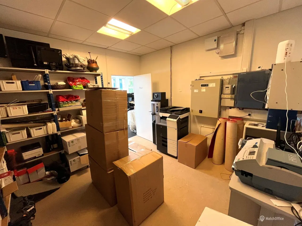 Billede 12 - Fint kontorlejemål med egne faciliteter