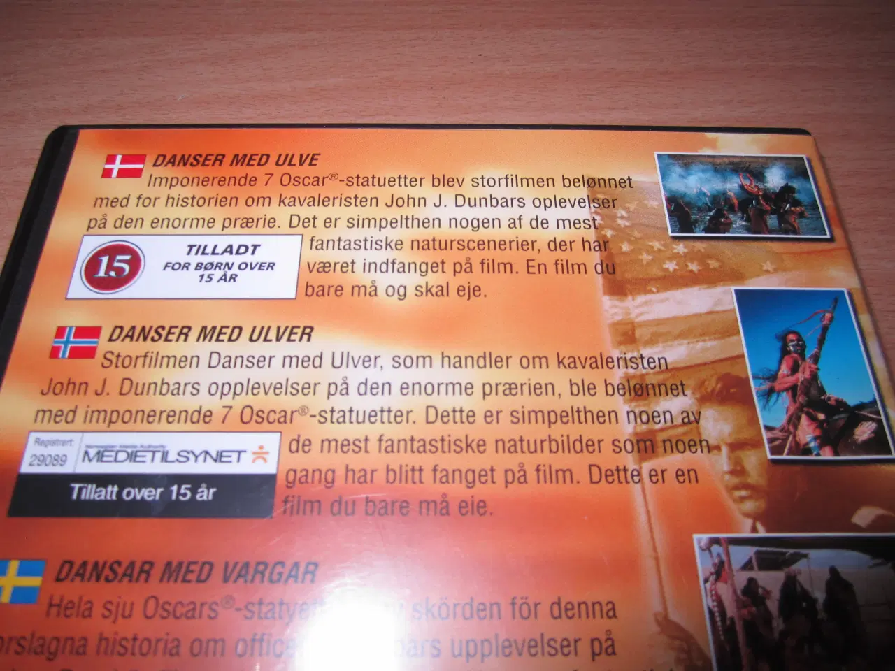 Billede 3 - DANSER MED ULVE. Dvd. 1990.