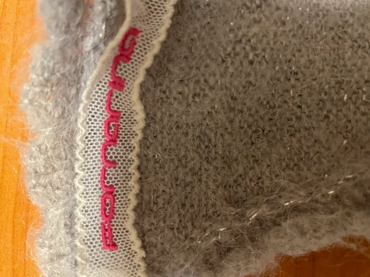 Billede 5 - Italienske uld top i syr.38