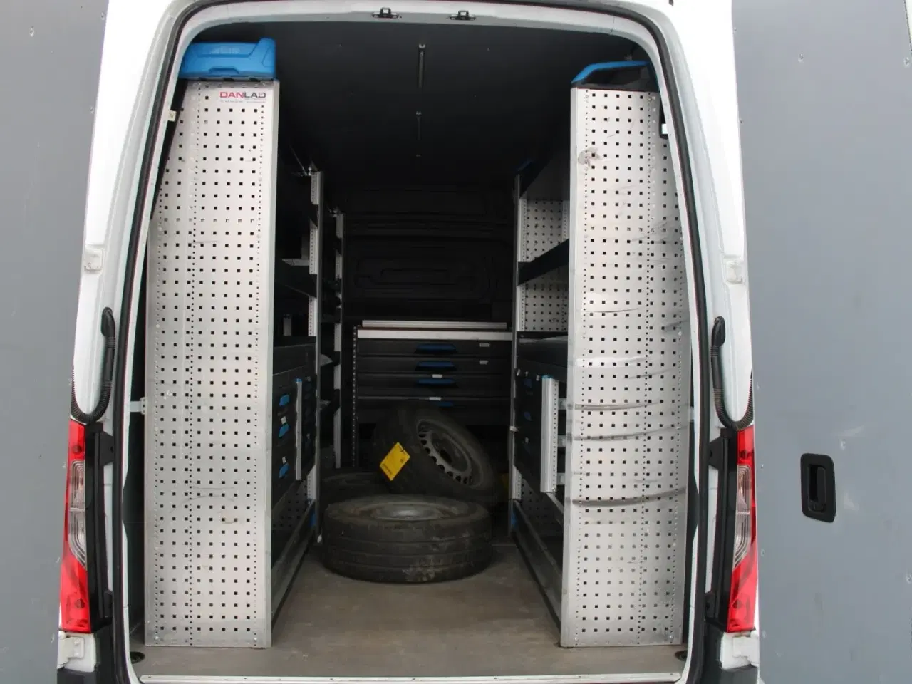 Billede 1 - Mercedes Sprinter 317 2,0 CDi A2 Kassevogn aut. RWD