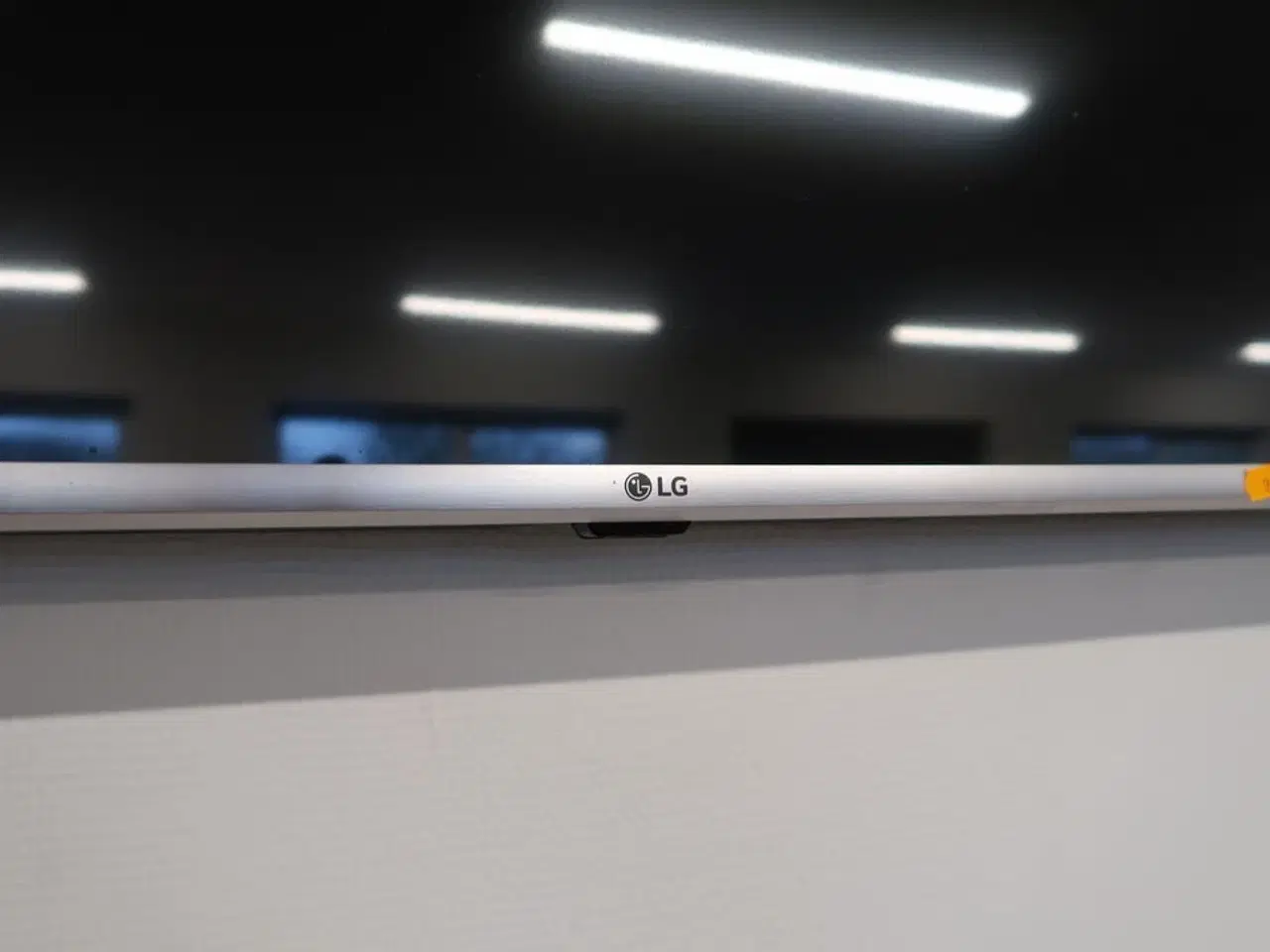 Billede 2 - Fjernsyn LG med fjernbetjening
