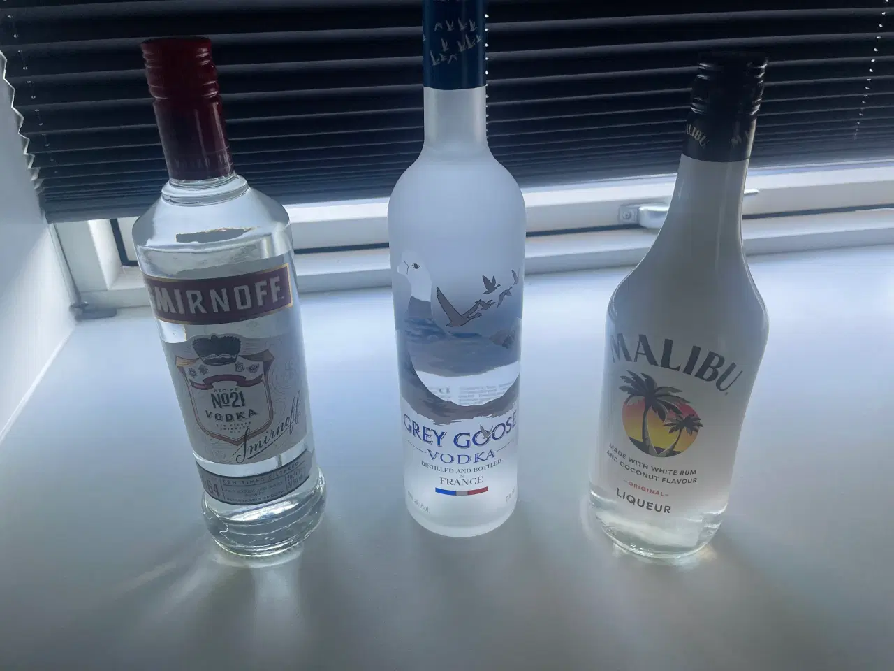 Billede 1 - Vodka og Malibu