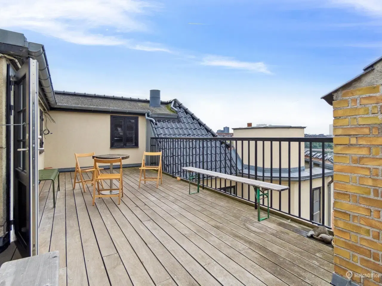 Billede 7 - Herskabeligt kontor med panorama udsigt