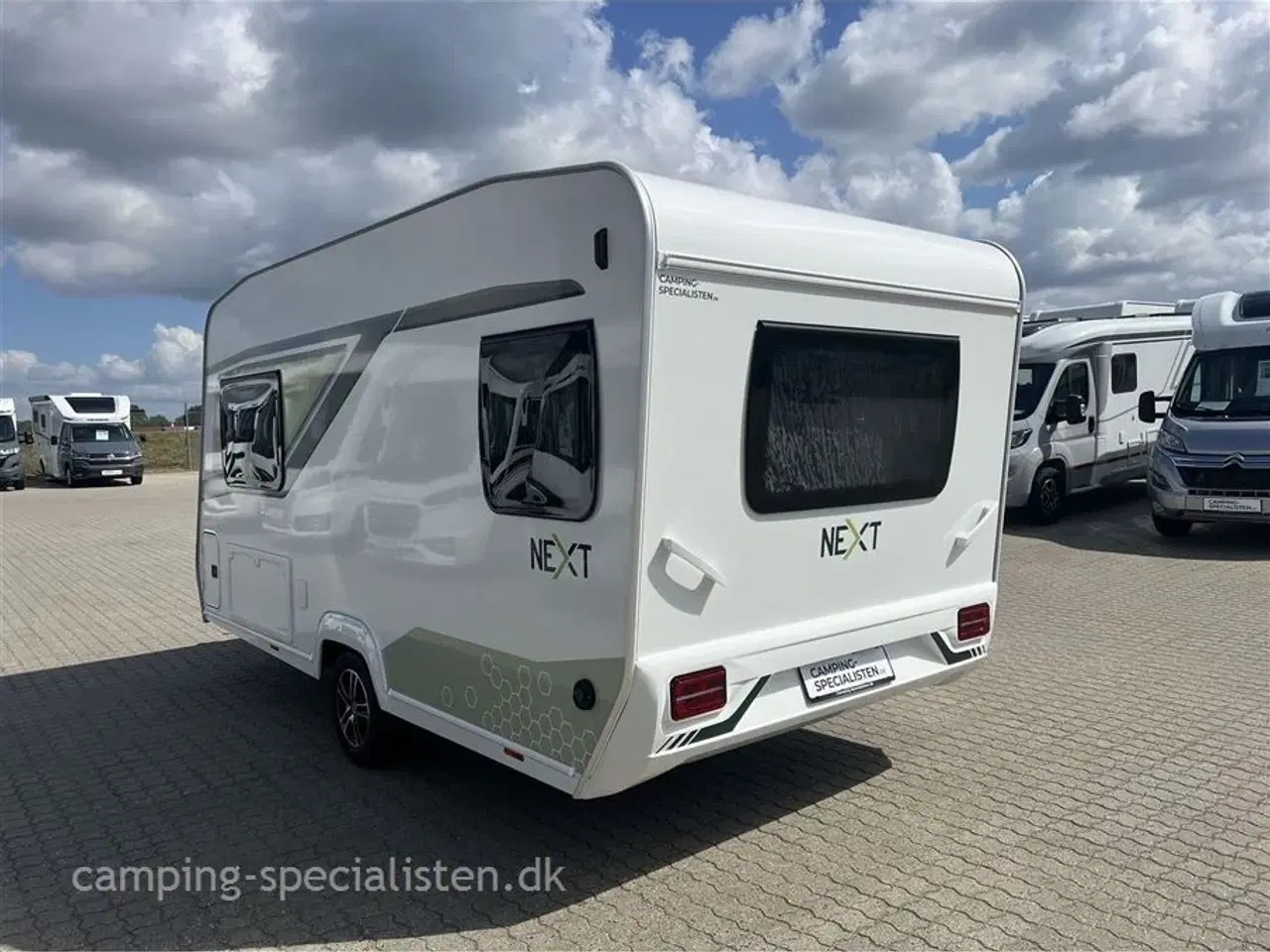 Billede 3 - 2026 - Fendt NEXT 380   2026 Fendt Next 380 - se den nu hos Camping-Specialisten i Silkeborg