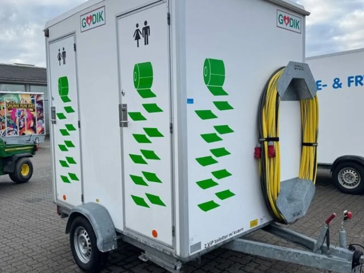 Billede 2 - Scanvogn BADMOBIL XL B m/2 WC og kværn