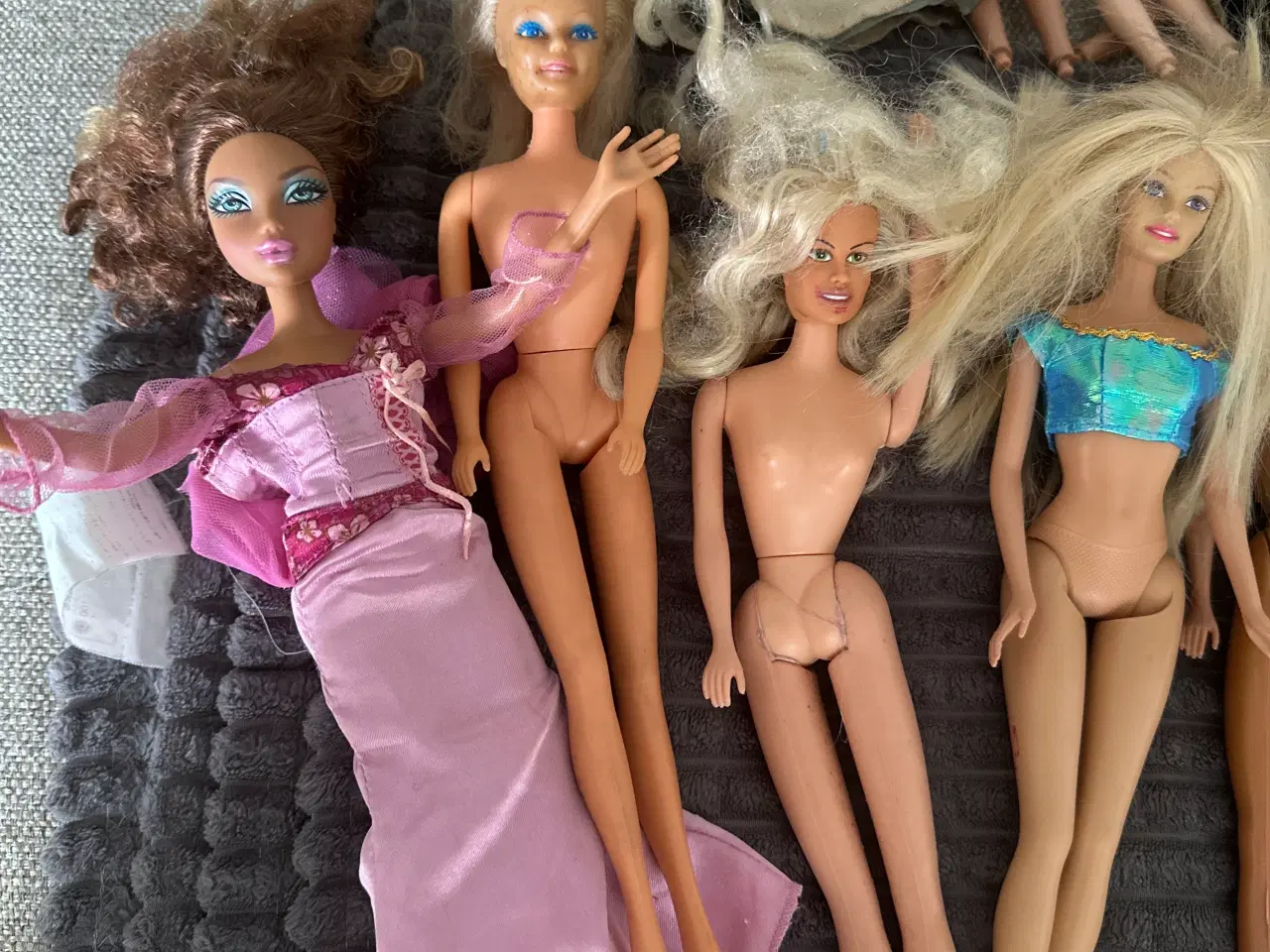 Billede 2 - Barbie dukker 