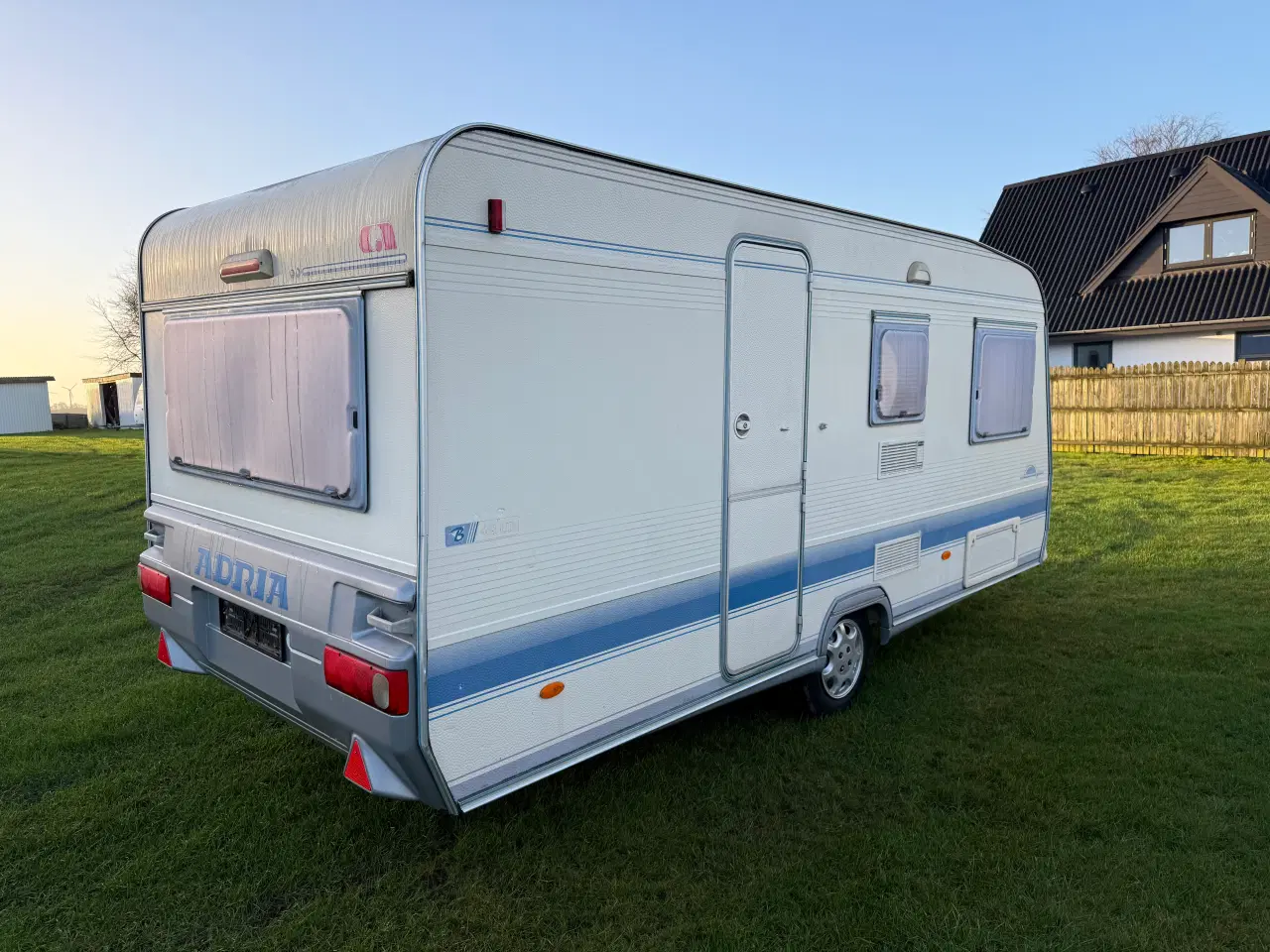 Billede 1 - 2003 Adria 461