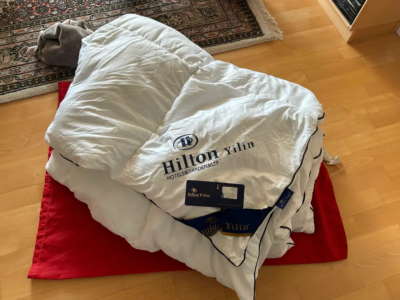 Billede 3 - Lækker HILTON Hoteldyne