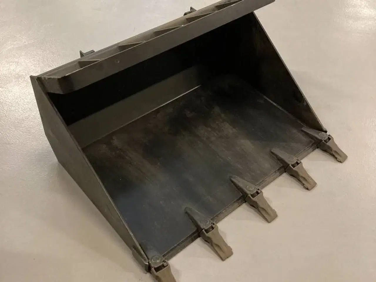 Billede 4 - Avant Skovl m. tænder 93 cm