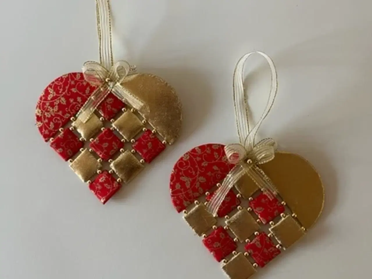 Billede 1 - Hjerter syet i patchwork