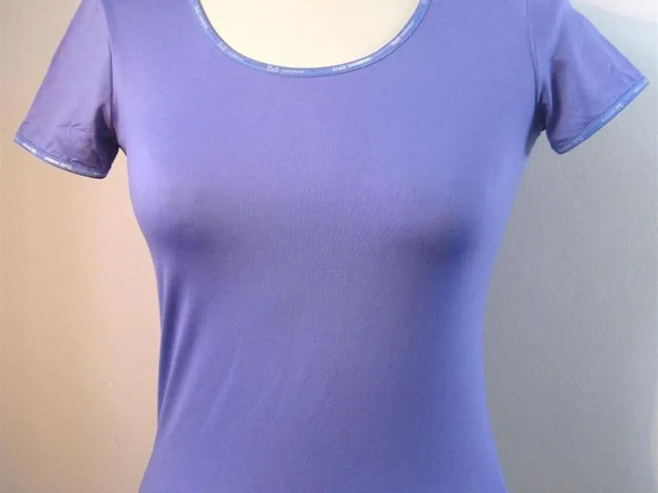 Billede 1 - Dolce & Gabbana, bluse, str M