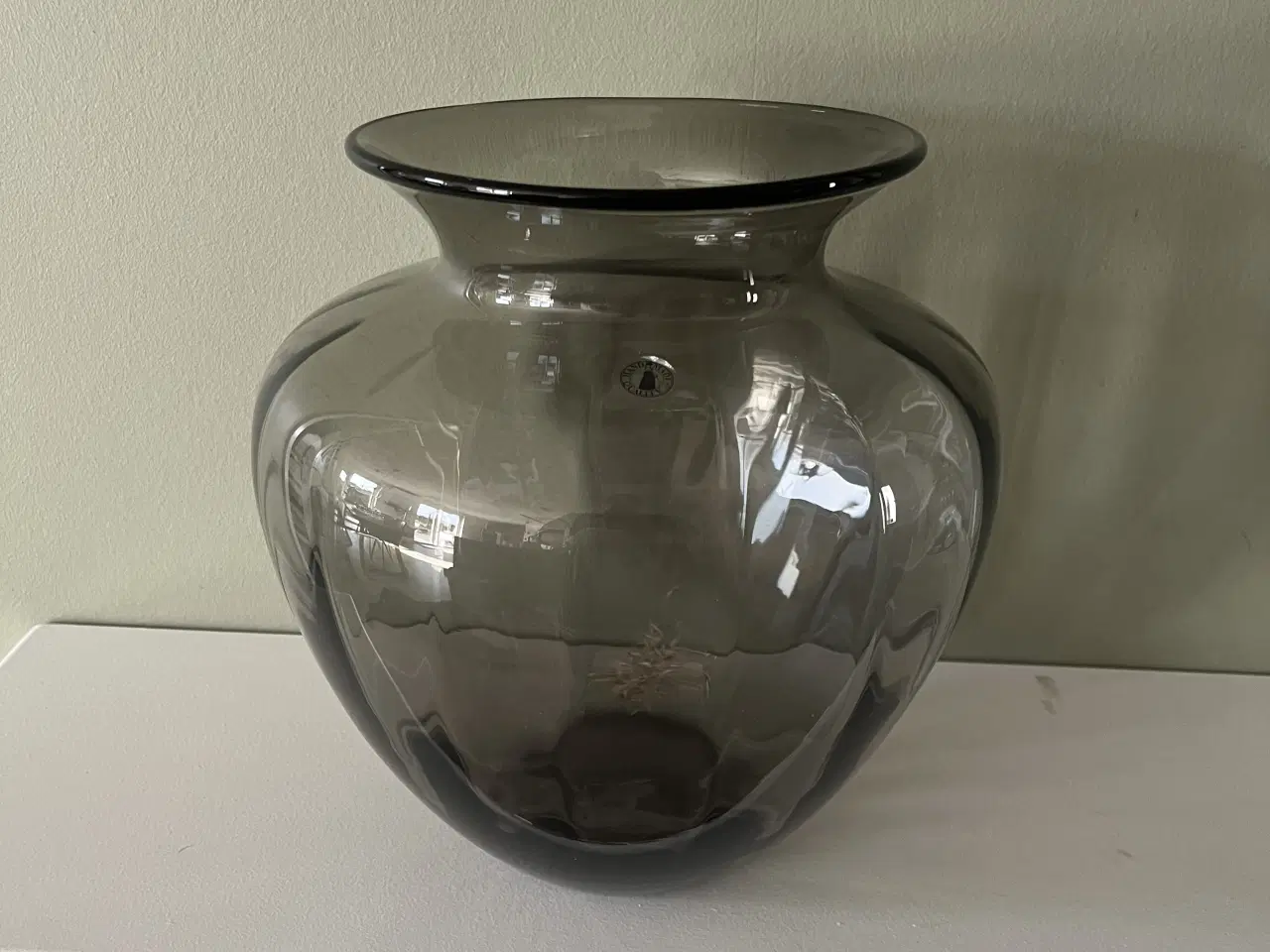 Billede 1 - Stor Ikea vase 