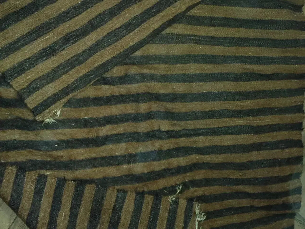 Billede 2 - Ægte tæpper af Kamelhår