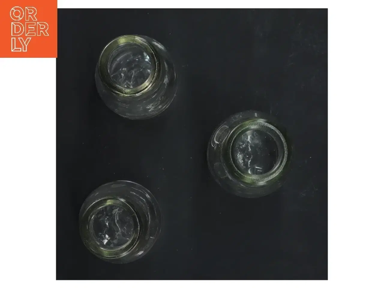 Billede 3 - Tre små glasflasker (str. 3 stk Ø 4 cm længde 12,5 & & 12,518 cm)