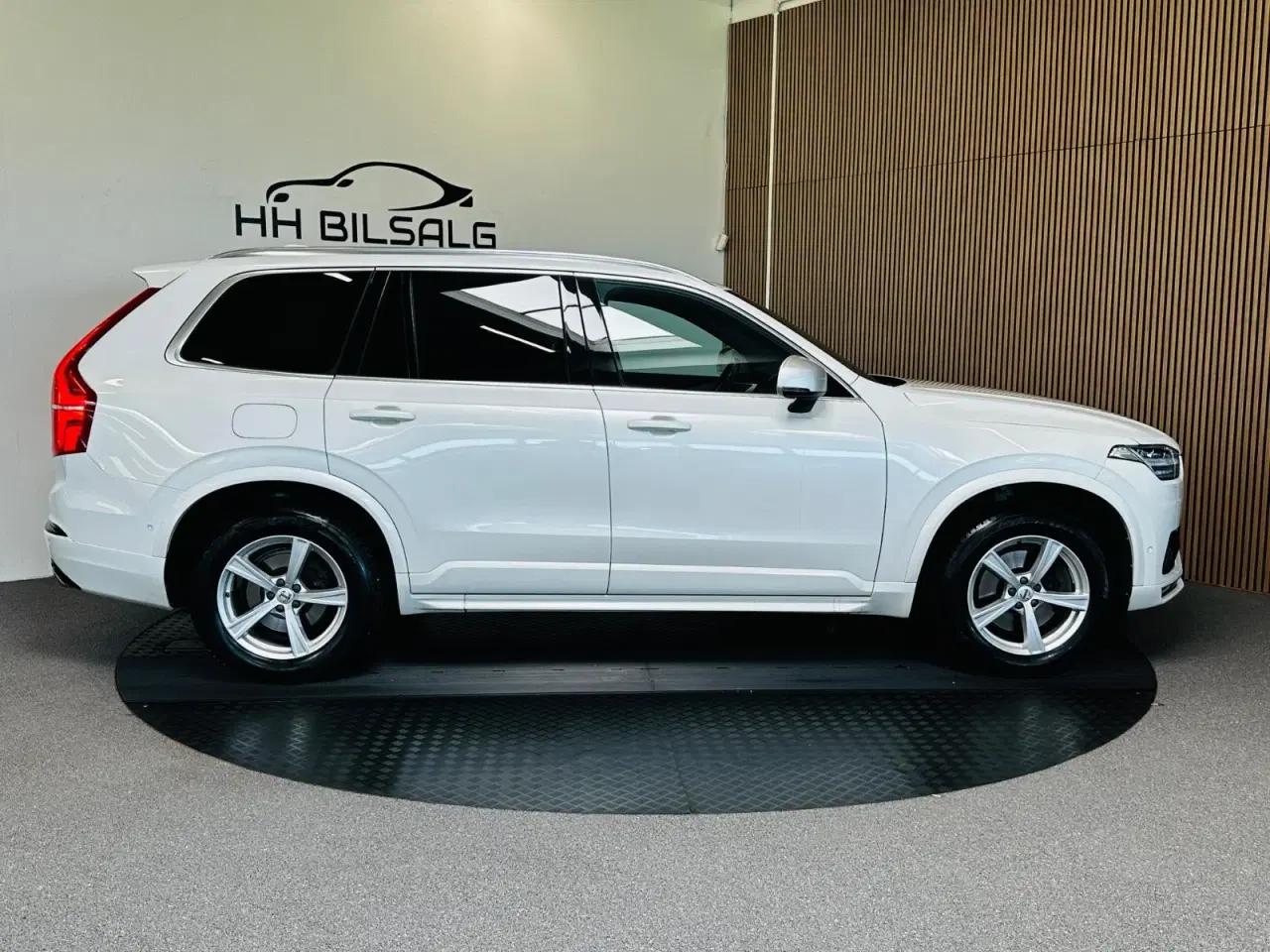 Billede 4 - Volvo XC90 2,0 D5 235 R-Design aut. AWD 7prs