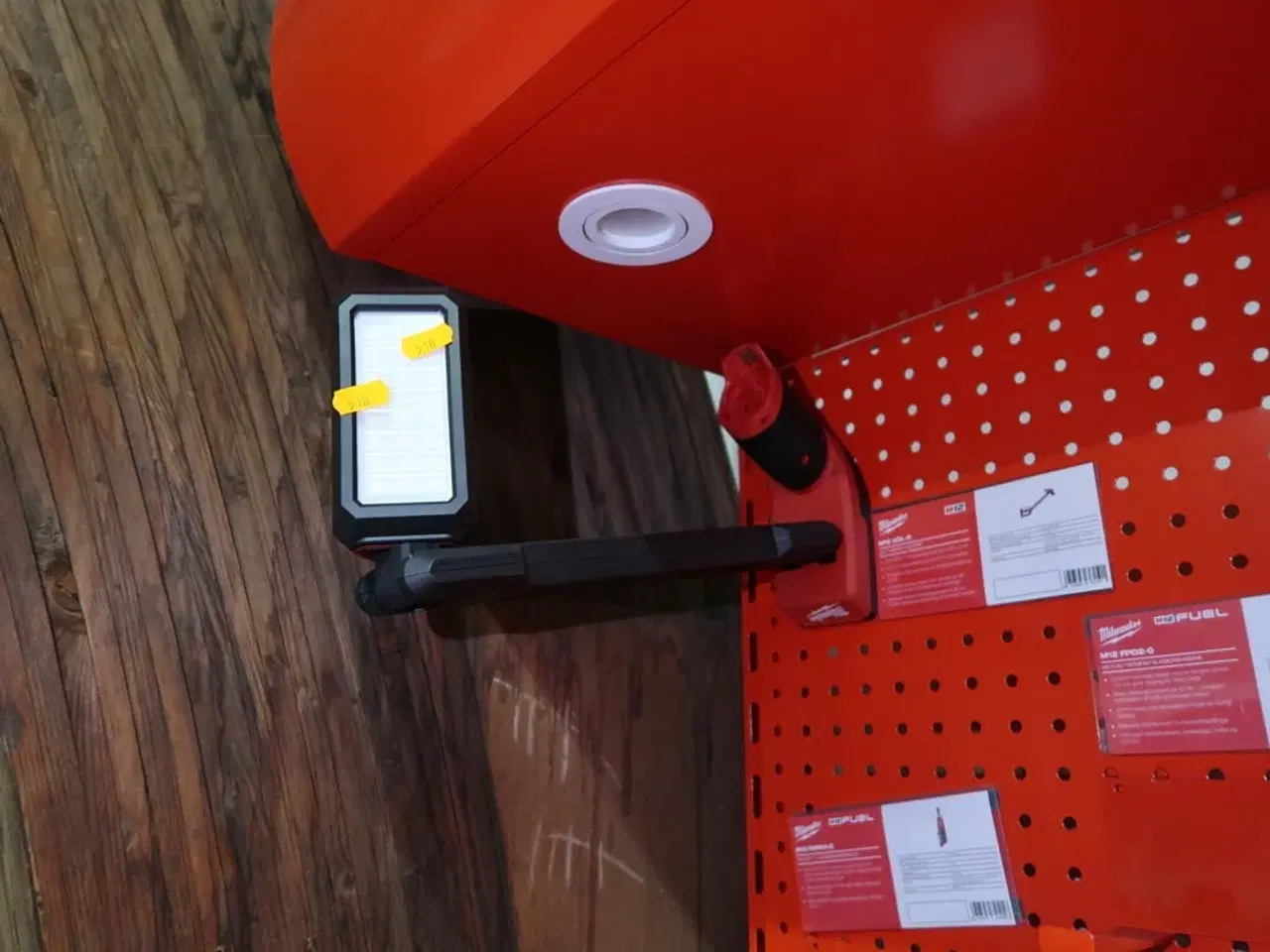 Billede 1 - Akku arbejdslampe MILWAUKE M12 UCL-0