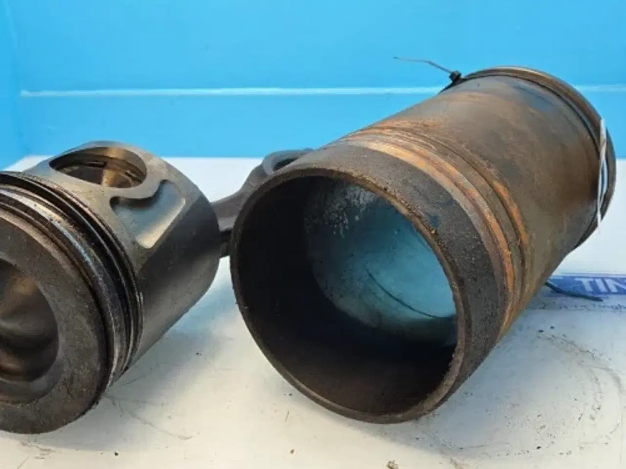 Billede 16 - Iveco Cursor13   Stempel Sæt  8094840 