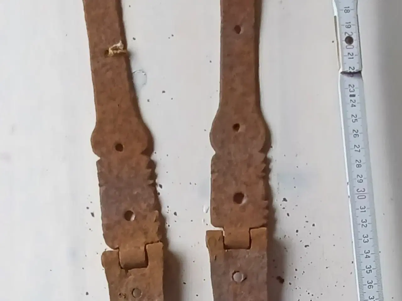 Billede 3 - Antikke hængsler.