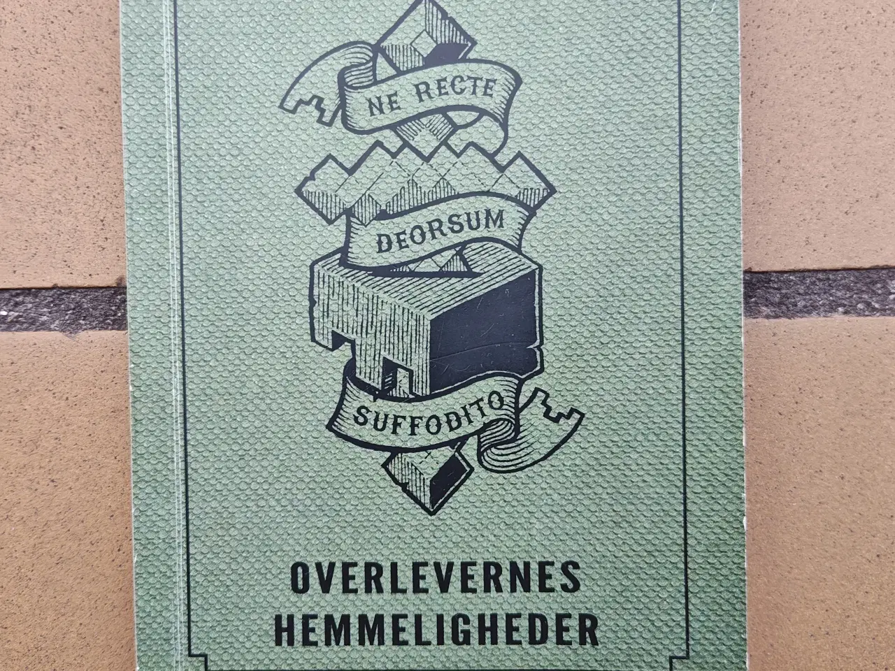 Billede 1 - Minecraft Overlevernes Hemmeligheder Bog