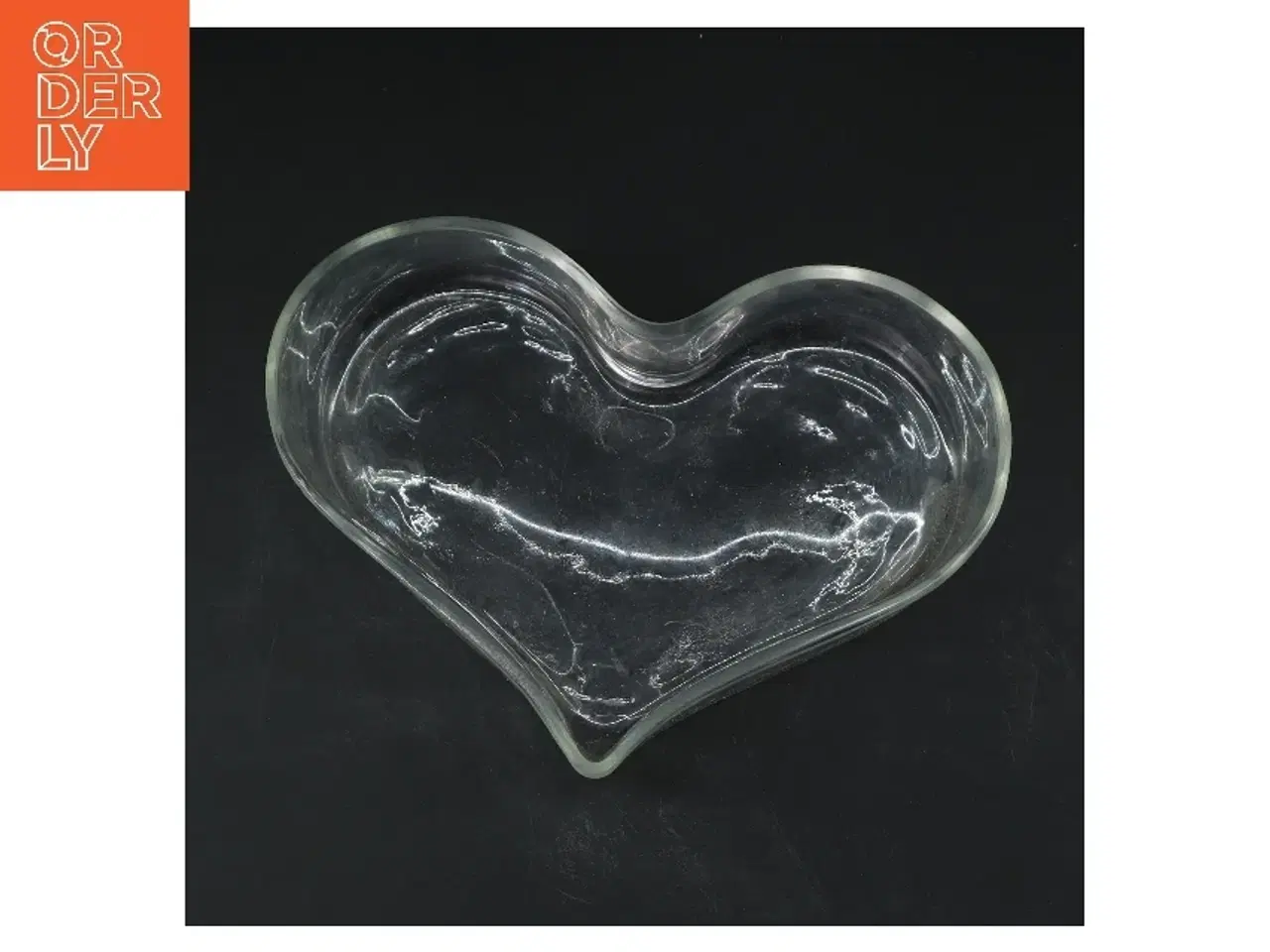 Billede 1 - Hjerteformet glasfad (str. 20x15 cm)