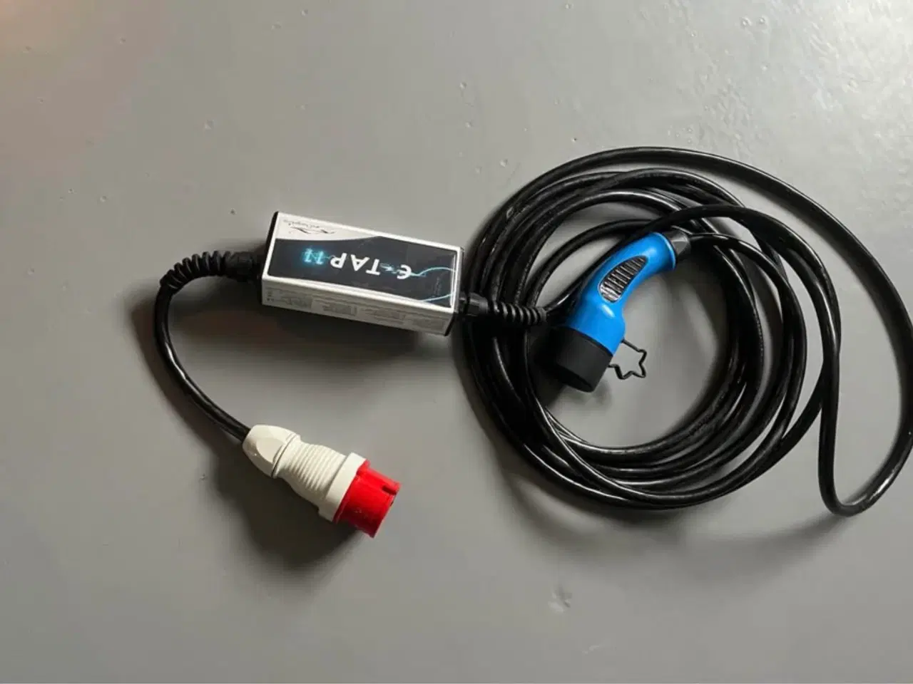 Billede 1 - CEE stik til type 2