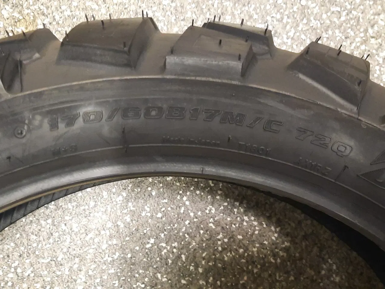 Billede 3 - 170/60-17 Bridgestone AX41R