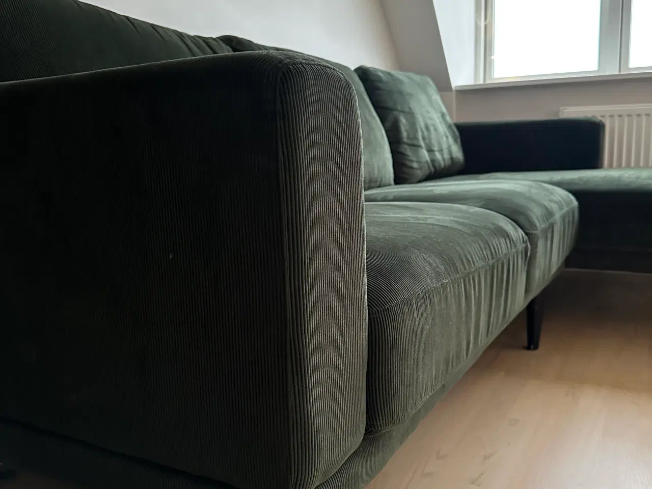 Billede 2 - Sofa i grøn velour