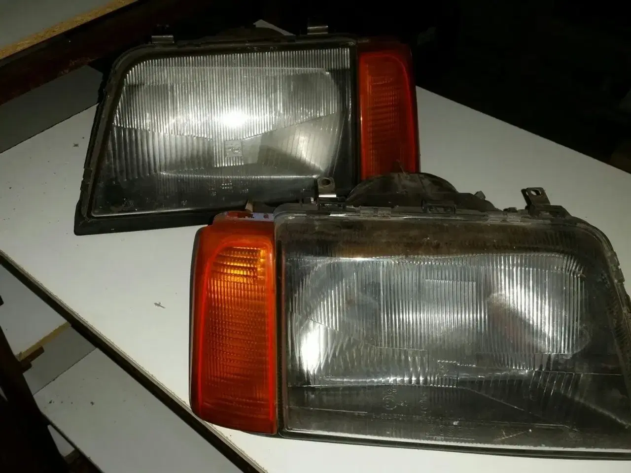 Billede 1 - Opel Ascona c forlygter