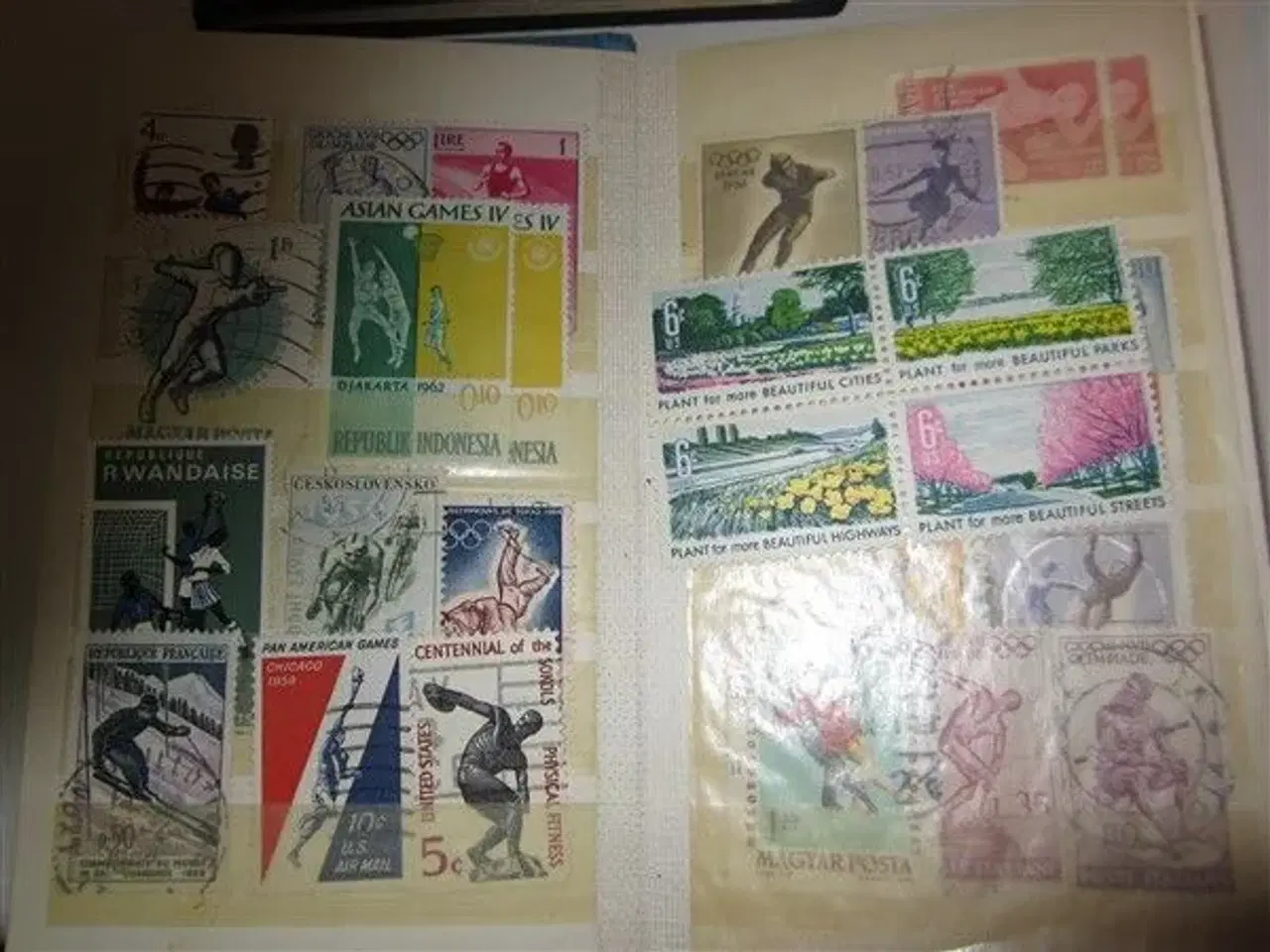 Billede 1 - sports frimærker