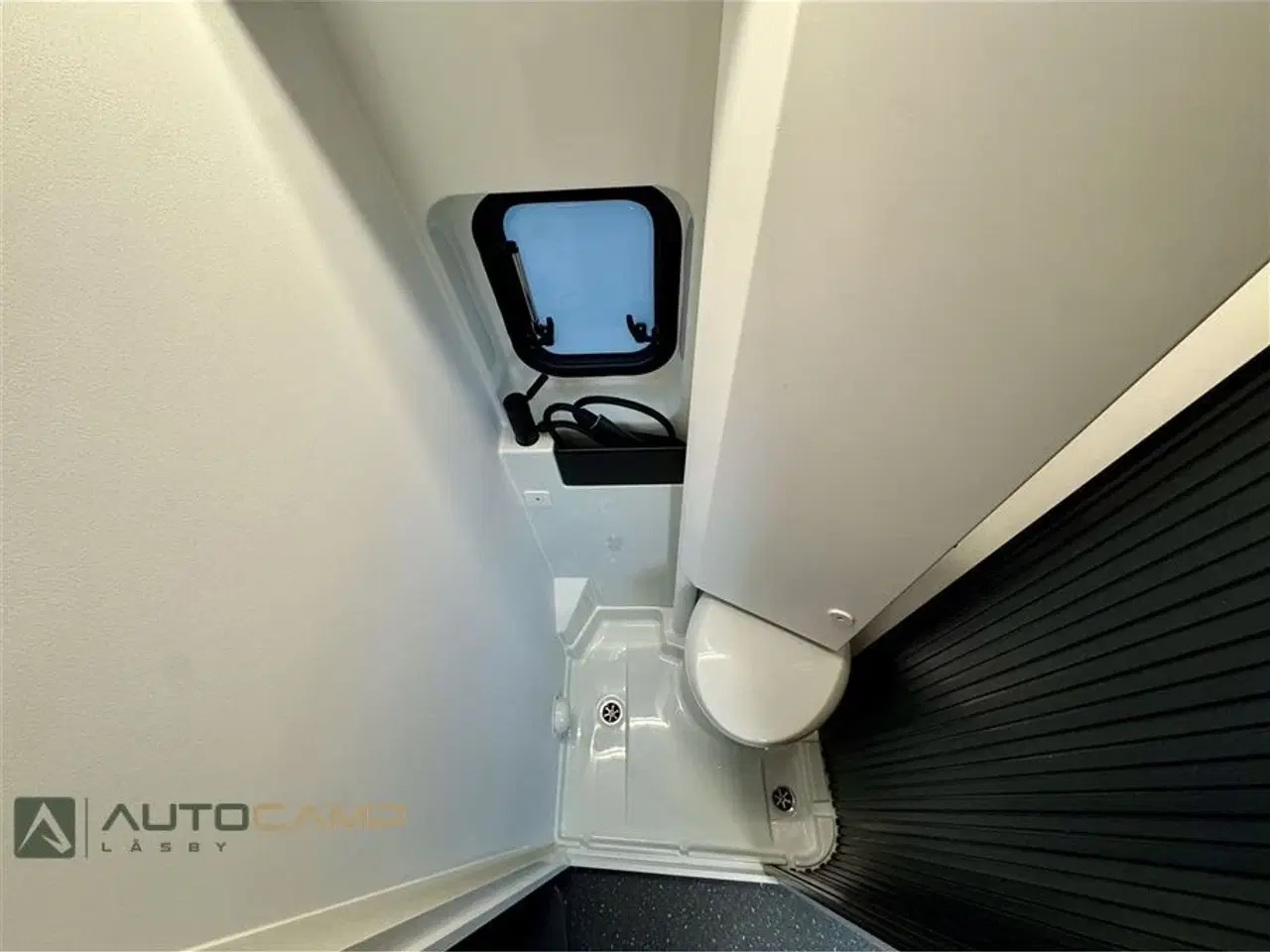 Billede 15 - 2026 - Adria Twin 600