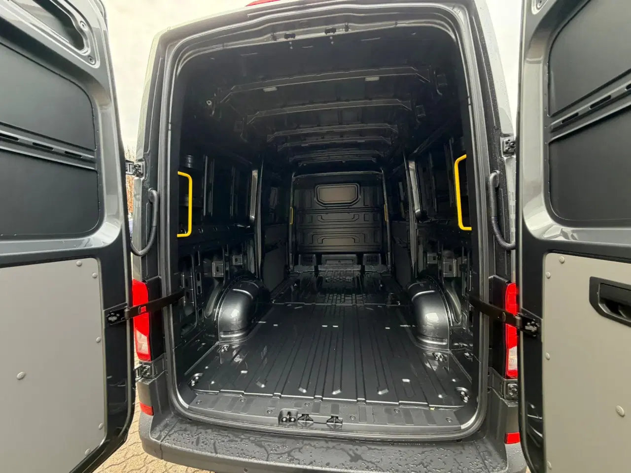 Billede 4 - MAN TGE 3.180 A8 L3H3, Kassevogn