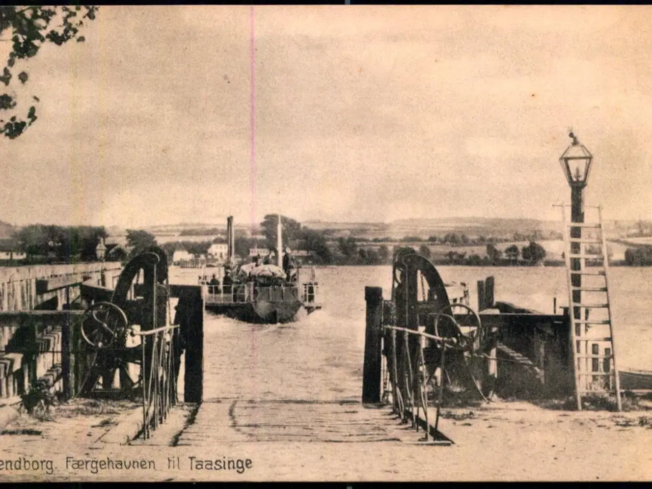 Billede 1 - Svendborg - Færgehavnen i Taasinge - Chr. G. Kielbergs Bogh. 892 - Ubrugt
