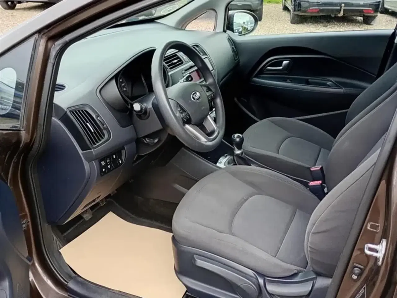 Billede 8 - Kia Rio 1,2 World Cup 85HK 5d