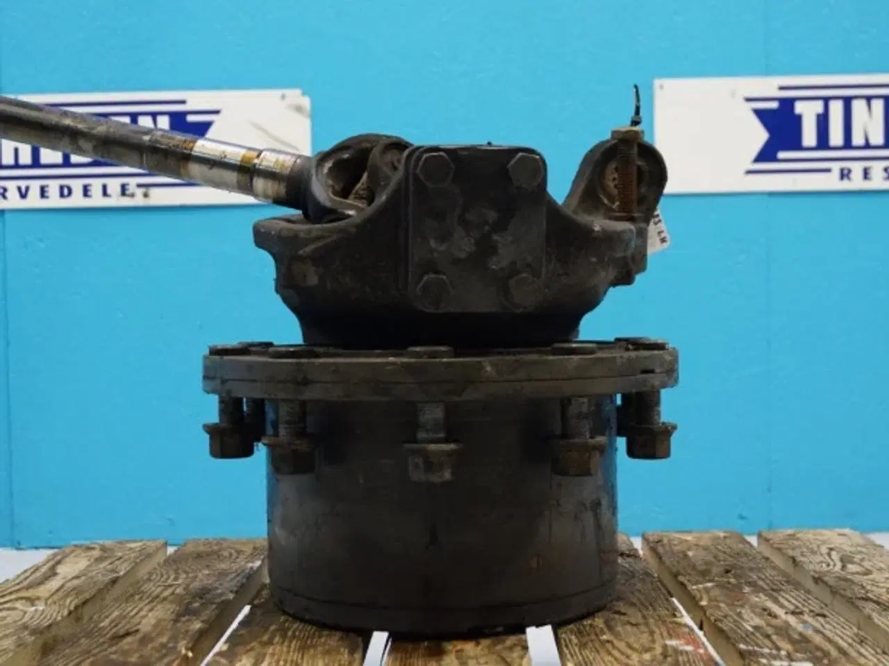 Billede 9 - Valtra T213 Foraksler L.H.