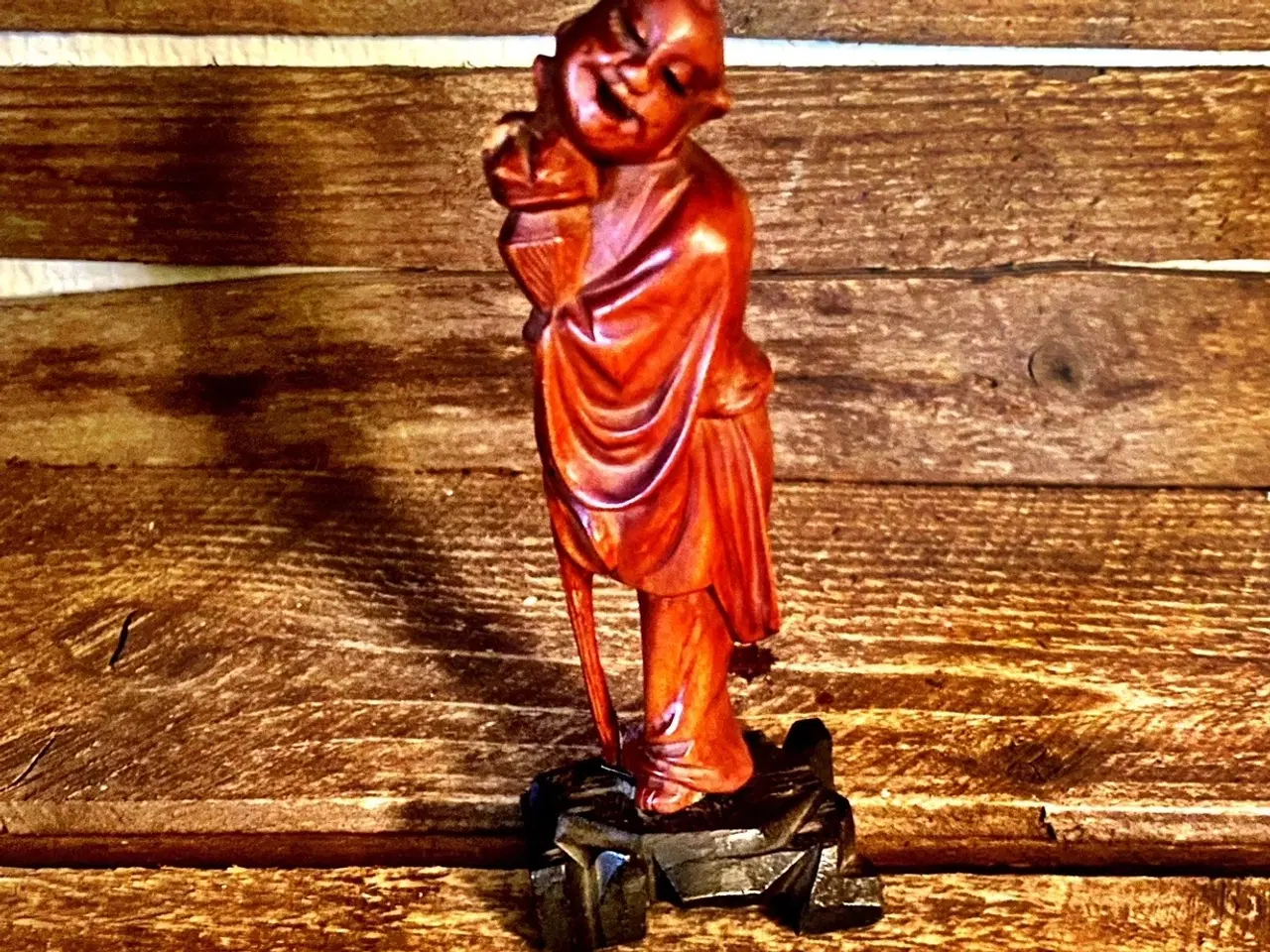 Billede 1 - * Sjælden lille gammel Buddha - i træ