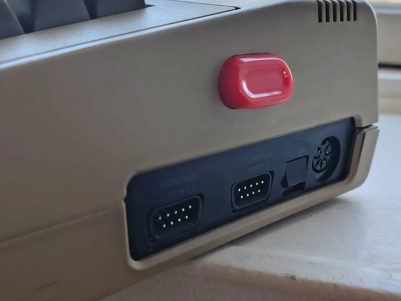 Billede 13 - Retro-perle: Commodore 64 i original kasse