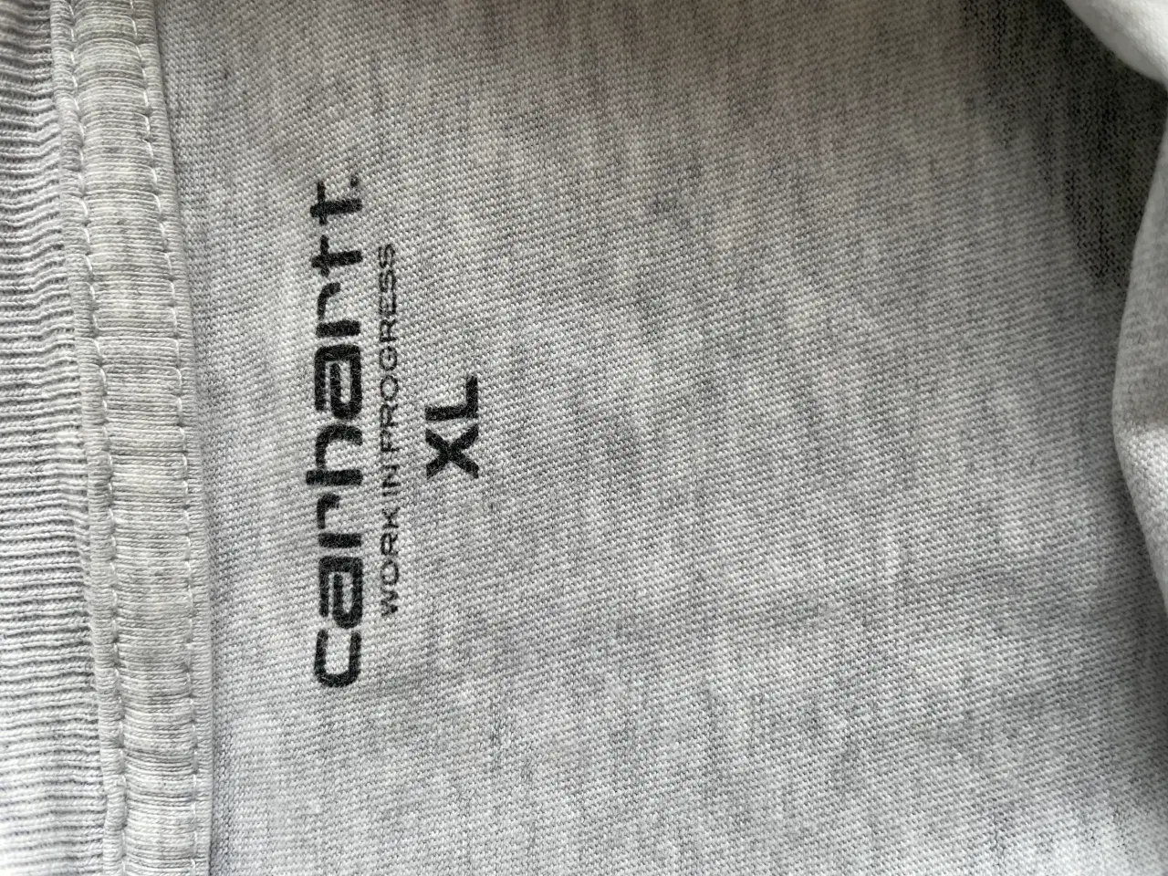 Billede 4 - Grå Carhartt t-shirt