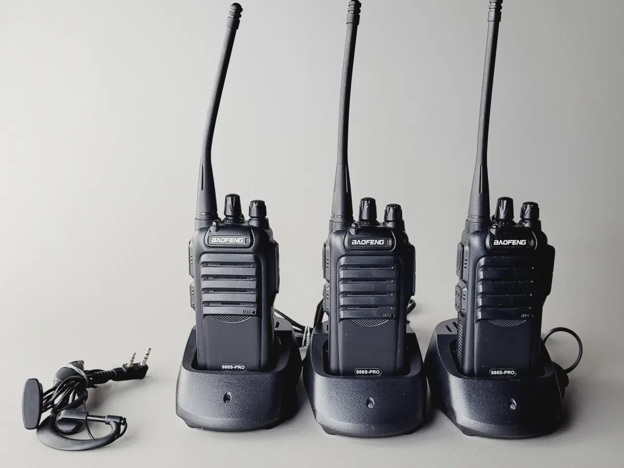Billede 3 - ⭐️· 📻 Baofeng 888S-PRO Walkie Talkie Sæt (3 Stk.)
