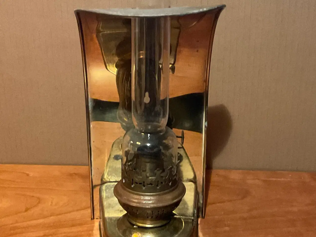 Billede 4 - Olielampe.