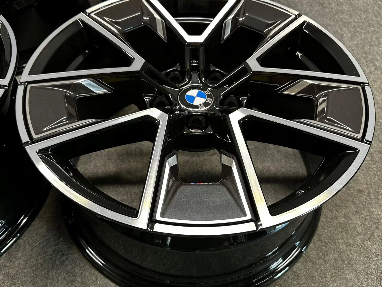 Billede 6 - BMW 4er i4 AERODYNAMICS 858M 18 8.5" x 18" 5x112 