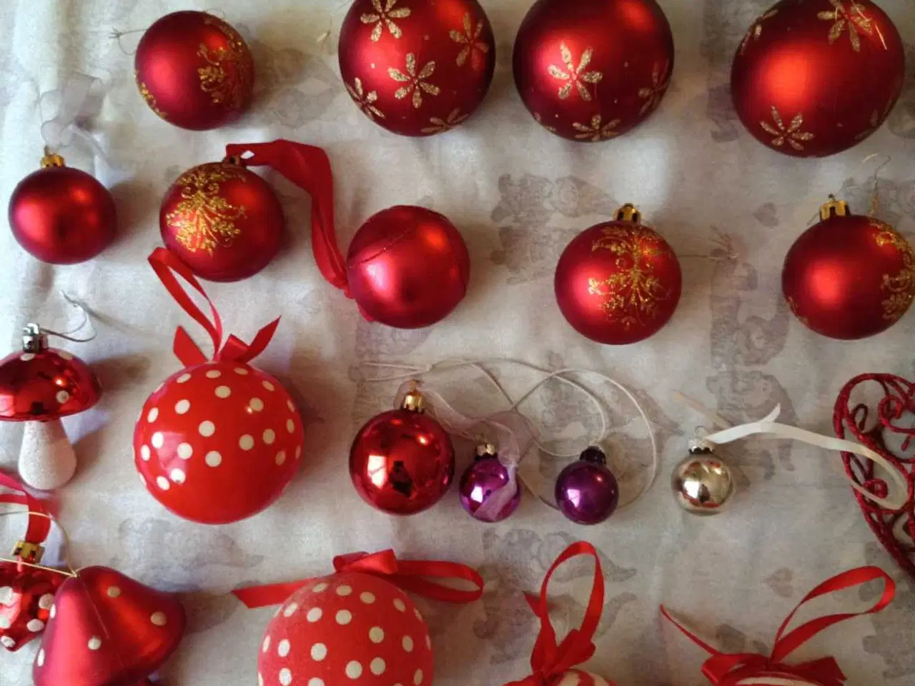 Billede 3 - 🎄 Stor julepakke (88 dele) m. Opbevaringskasse -