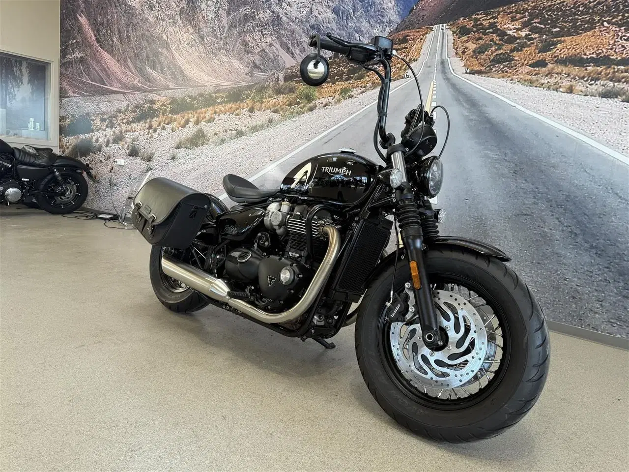 Billede 3 - Triumph Bonneville Bobber Black