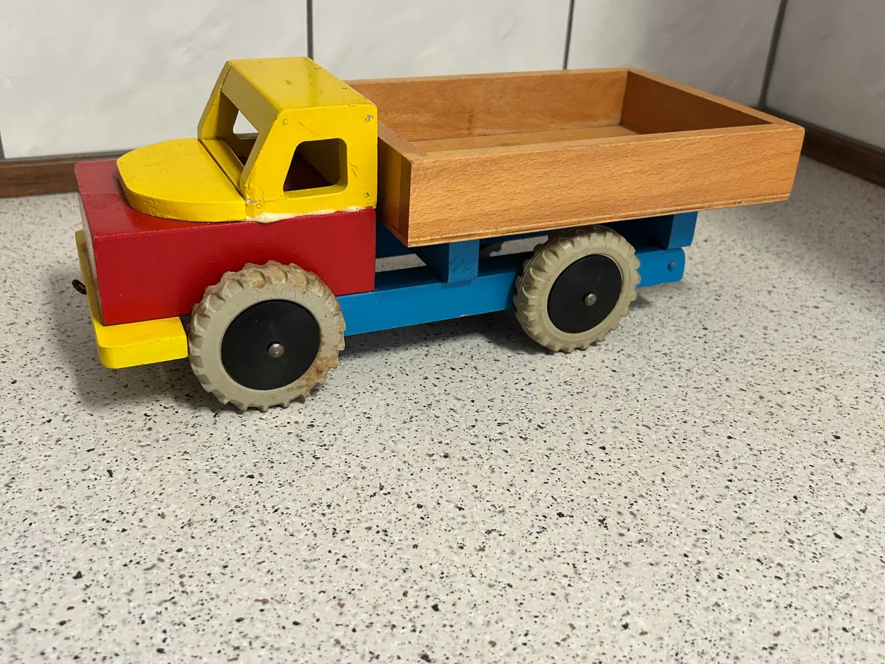 Billede 4 - Modellastbil 