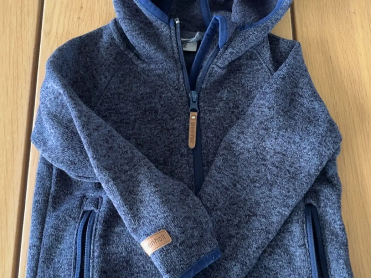 Billede 4 - Drengebluser - t-shirt - dragt - fleecetrøjer 