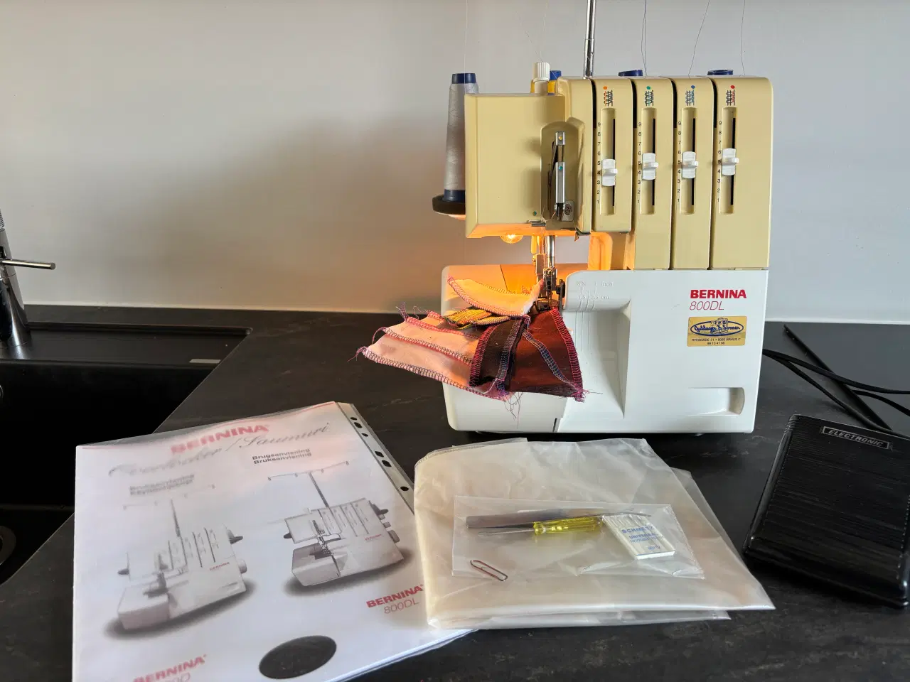 Billede 1 - Bernina  800  Dl overlocker  